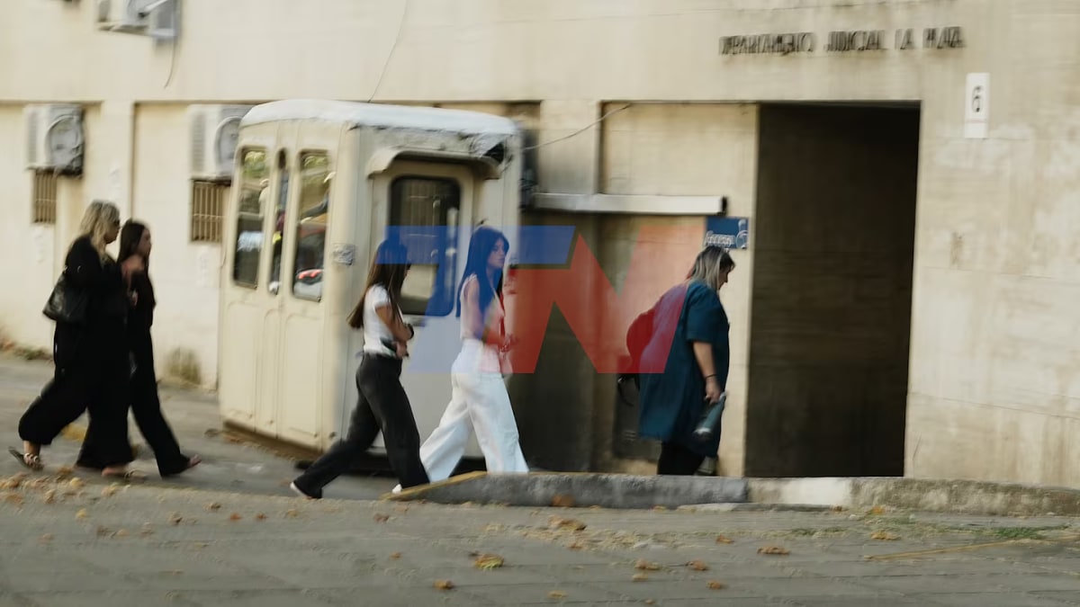 asi-llego-felicitas-alvite-mas-conocida-como-la-toretto-esta-acusada-de-atropellar-y-matar-a-walter-armand-foto-tnjuan-pablo-chaves-GOOXEWGHMZHAFI4SDEE2UE4AHY.avif asi-llego-felicitas-alvite-mas-conocida-como-la-toretto-esta-acusada-de-atropellar-y-matar-a-walter-armand-foto-tnjuan-pablo-chaves-GOOXEWGHMZHAFI4SDEE2UE4AHY.avif