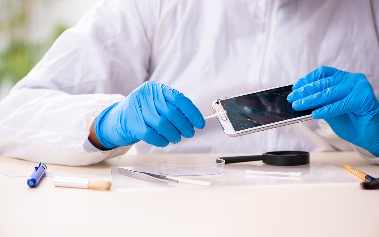 Peritan celulares de directivos de una droguería por presuntas irregularidades en la Agencia de Discapacidad