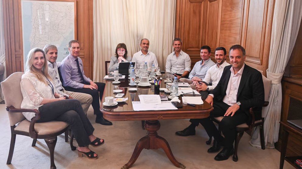 El Gobierno cedió y eliminó el artículo sobre licencias médicas para asegurar la reforma laboral