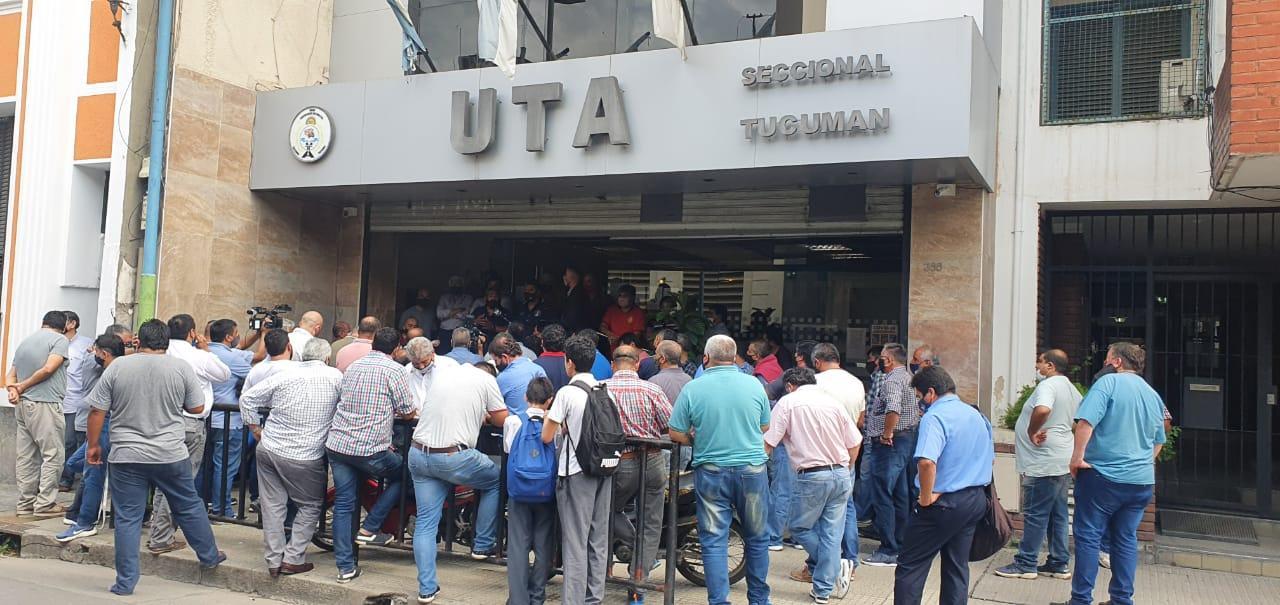 La UTA confirmó su adhesión al paro general en rechazo a la reforma laboral