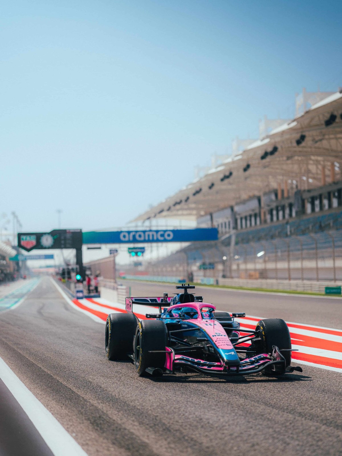 HBdSwPnWcAAxaPL (1).jpg