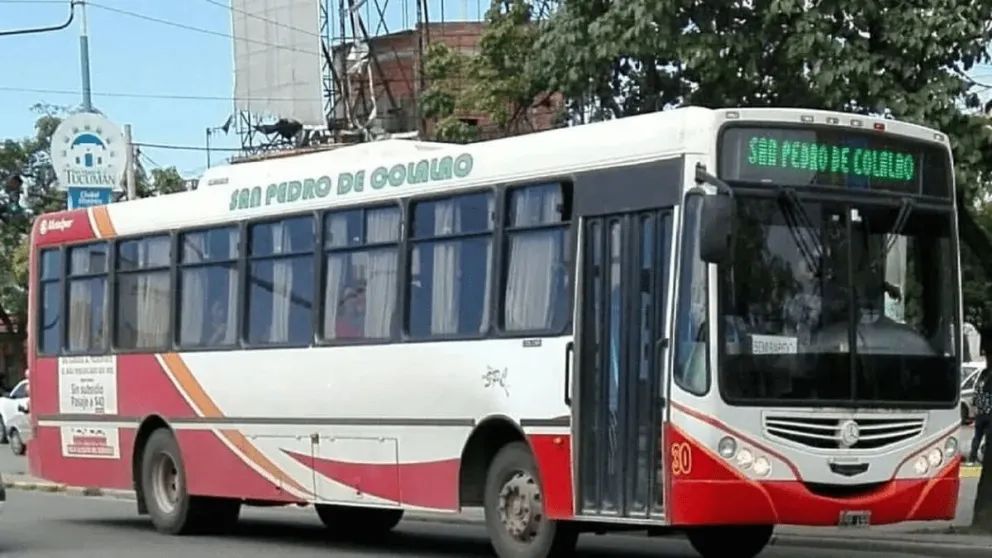 Dos empresas de colectivos desafían a la UTA y anuncian que circularán con normalidad durante el paro