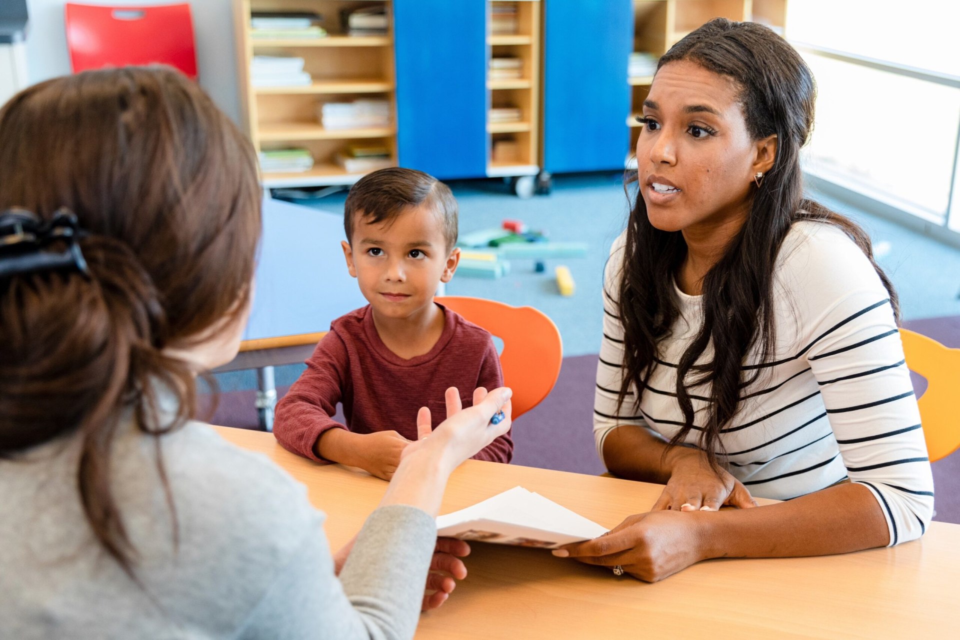 Sanciones y compromiso familiar para frenar el acoso escolar en las aulas tucumanas