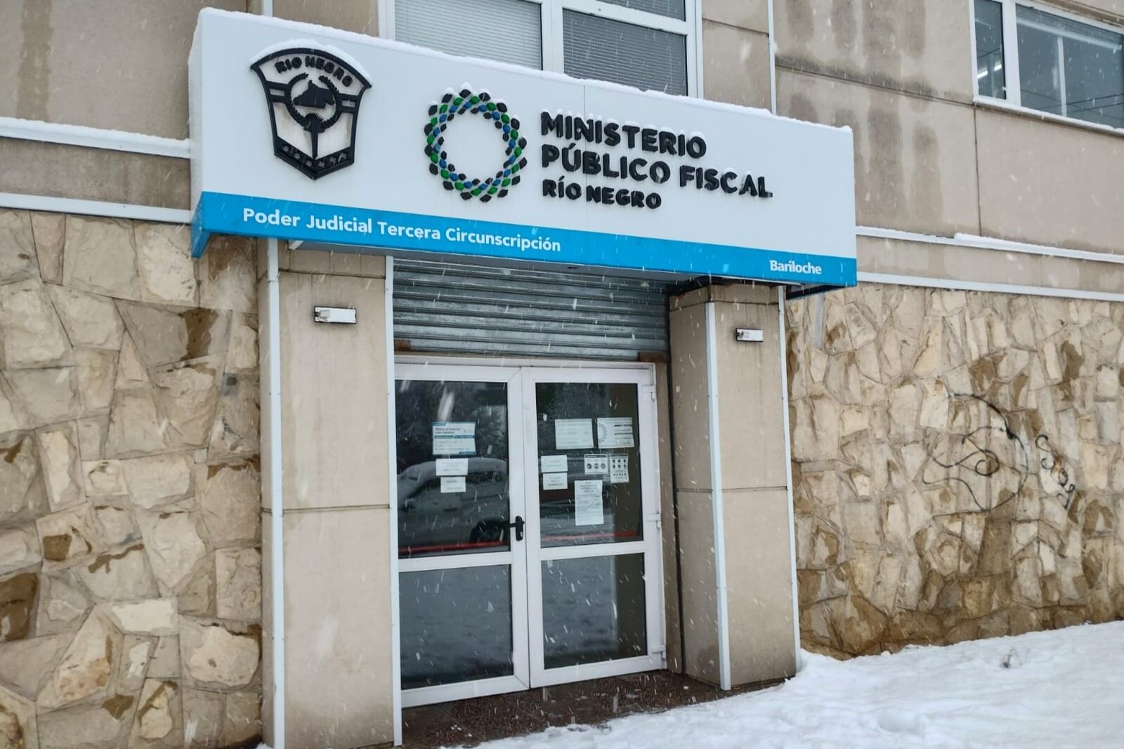 Prohíben el ingreso al casino a un hombre que no paga la cuota alimentaria de sus hijos