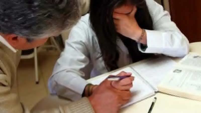 acoso sexual docente.avif