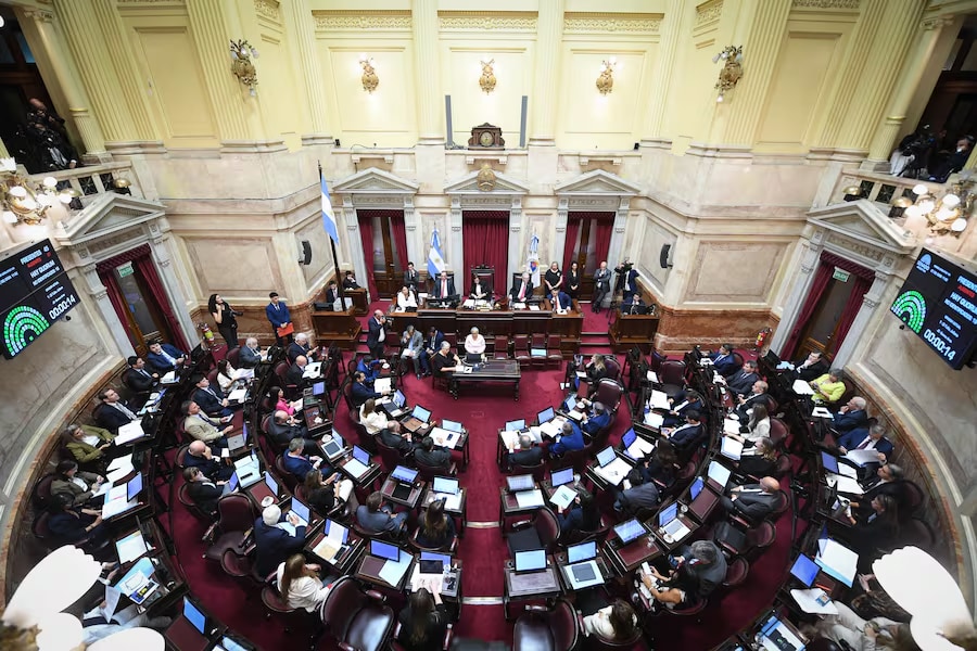El Gobierno consiguió su reforma laboral: cómo votaron los senadores tucumanos