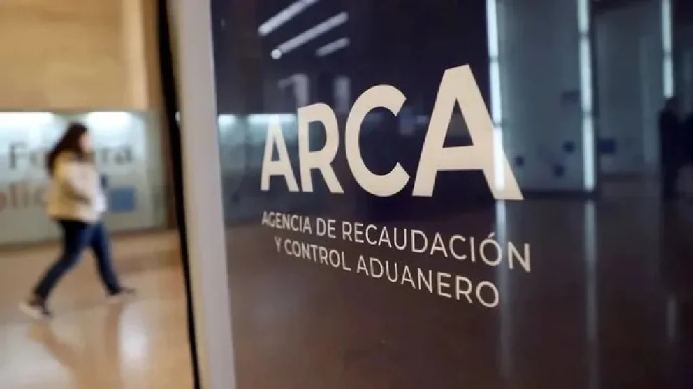 ARCA informó una suba nominal de la recaudación en febrero, pero en términos reales cayó 13,1%