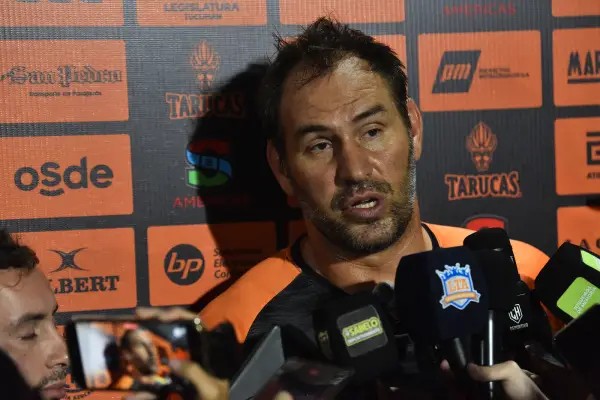 La fuerte autocrítica de Álvaro Galindo tras la victoria de Tarucas: "Ganar por ganar no le sirve a nadie"