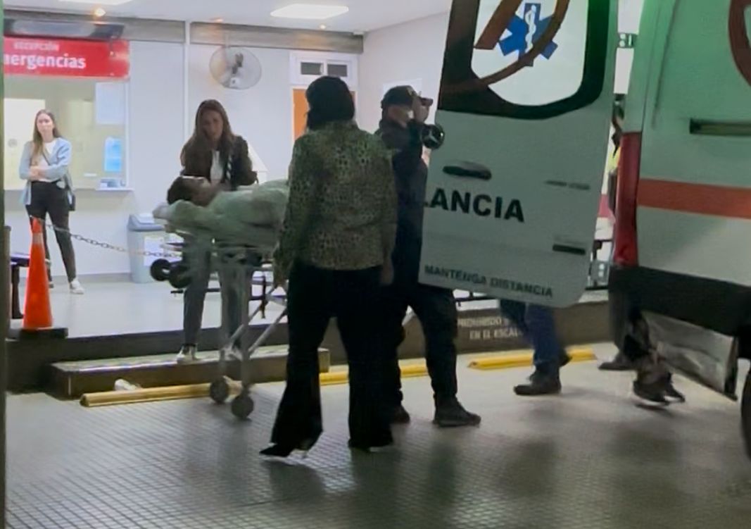 Pelli permanece internado tras la agresión en La Madrid: tiene fractura de tabique y traumatismo craneano