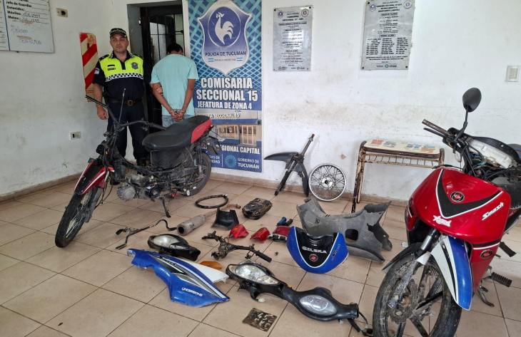 Detienen a dos sospechosos y secuestran una moto robada y varias motopartes