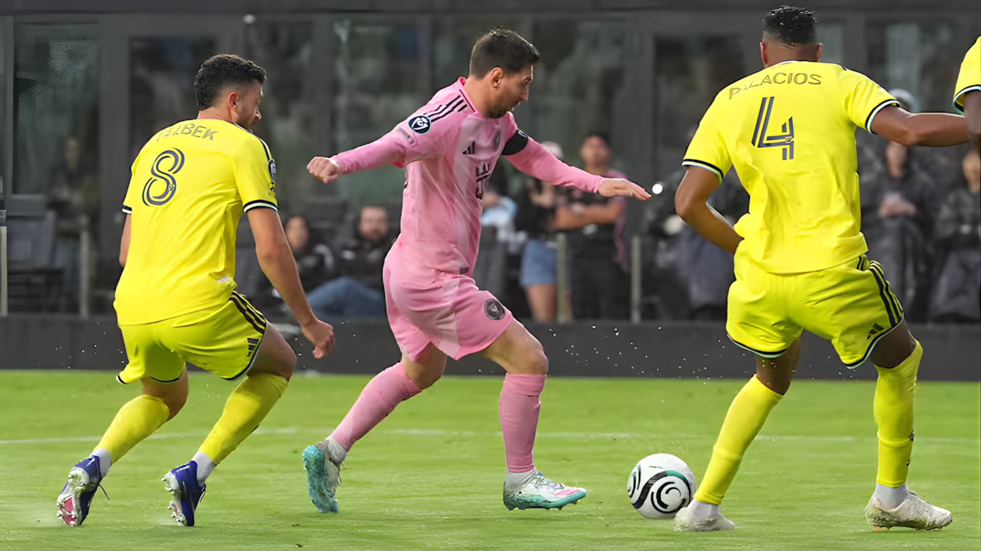 Lionel Messi llegó a los 900 goles, pero Inter Miami se despidió de la Concachampions