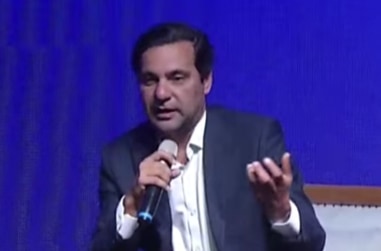 "El shock global, en otro momento, te hacía subir el dólar; hoy ni se mueve y es el ancla que tiene el plan económico"