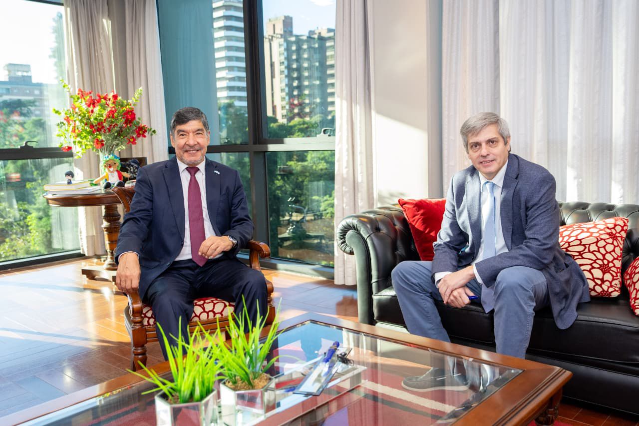 Acevedo y el Defensor del Pueblo acordaron fortalecer la presencia en el interior para responder a las inquietudes sociales