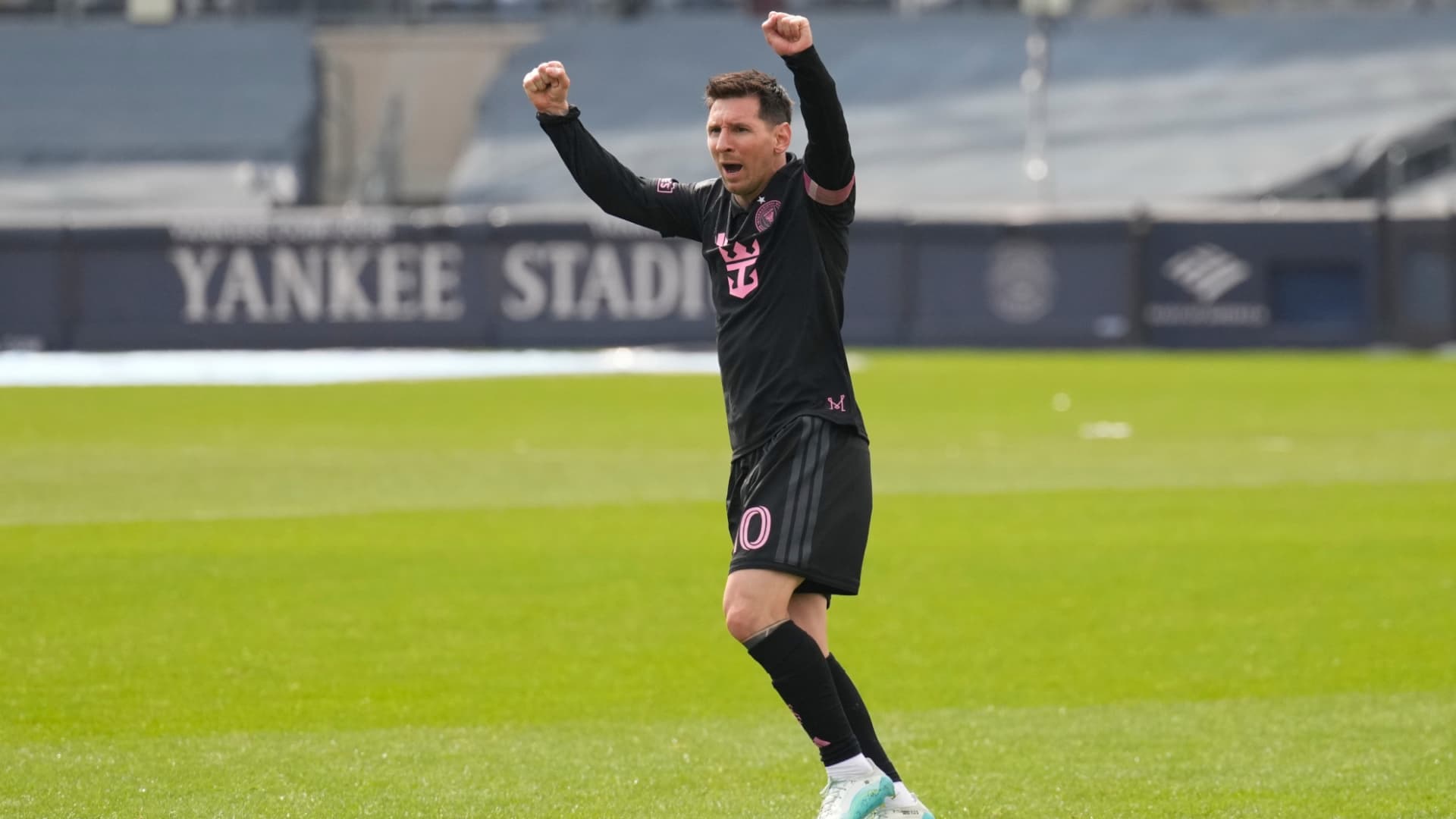 Messi sorprendió en la pelota parada y dejó su sello en el triunfo del Inter de Miami