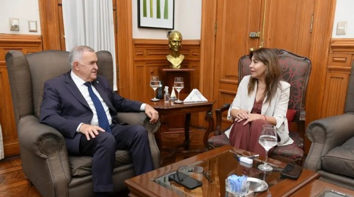 Jaldo reunió a Mendoza y Ávila para alinear la agenda tucumana en el Senado”