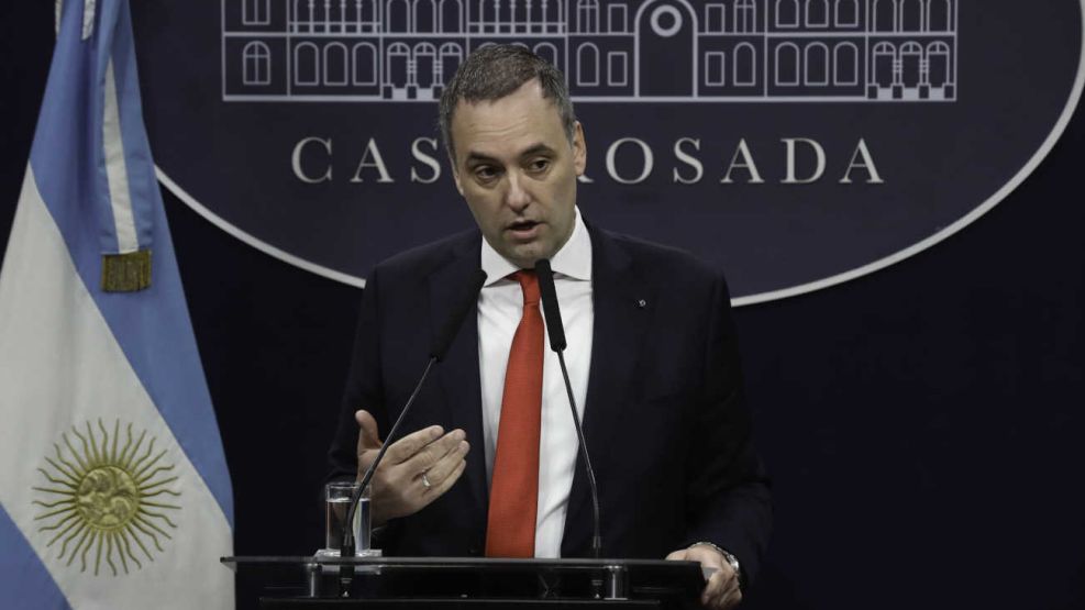 Adorni anunció la modificación de la Ley de Tierras Rurales para atraer inversión extranjera