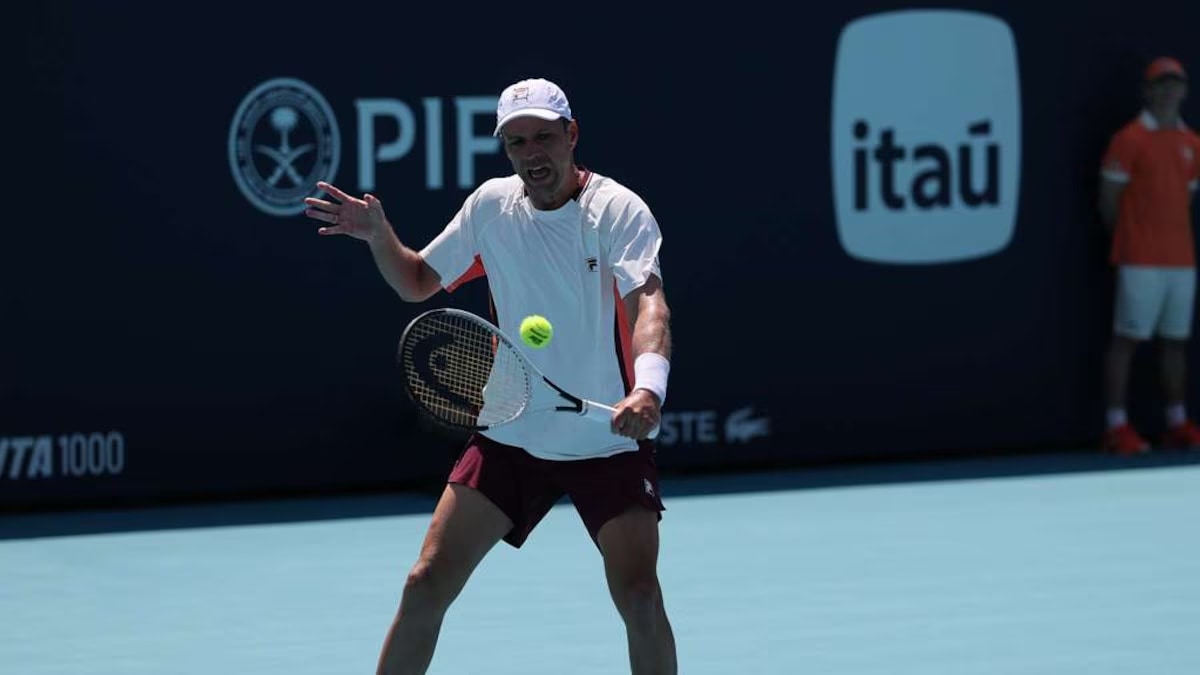 Zeballos avanzó a semifinales en Miami y vuelve a ser número 1 del mundo; Cerúndolo se despidió ante Zverev