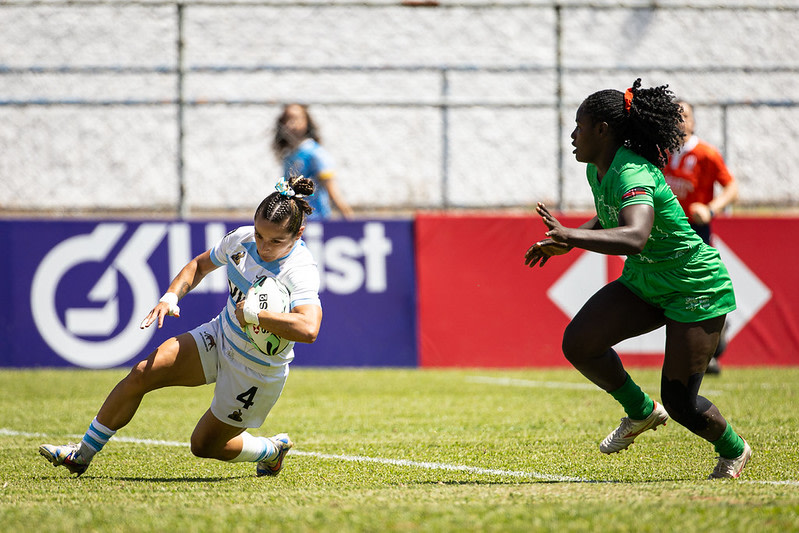 Las Yaguaretés redondearon un balance positivo en el primer día en San Pablo y van por el triplete