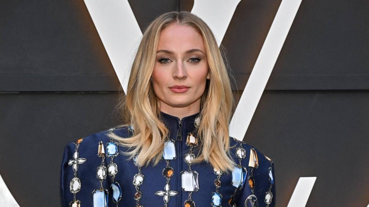Sophie Turner sufrió una lesión durante la grabación de la nueva serie de Tomb Raider