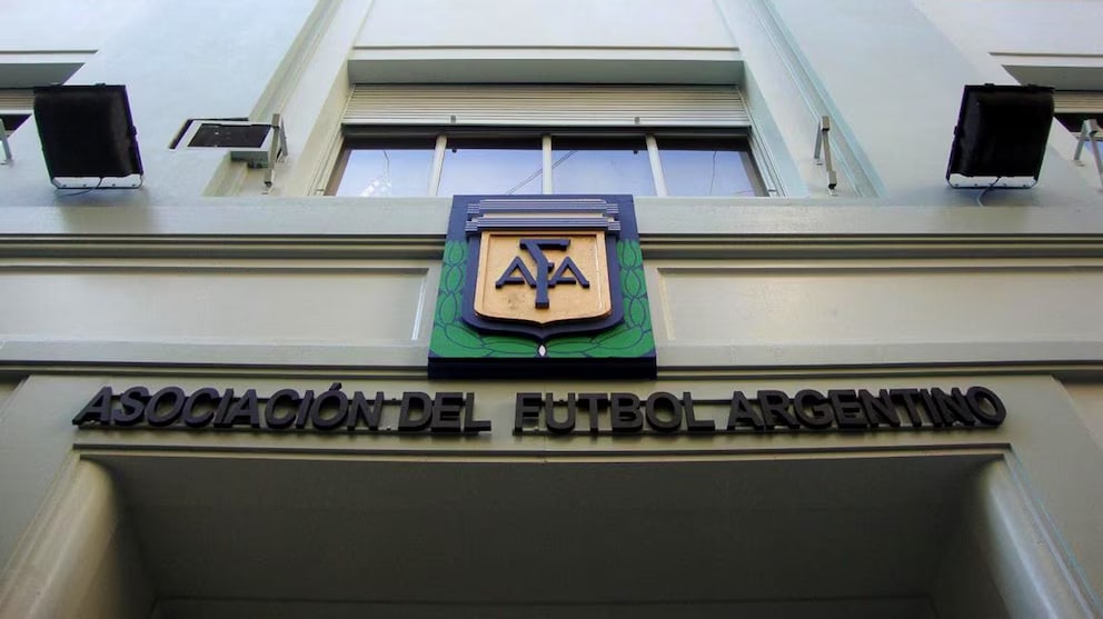 https___s3.amazonaws.com_arc-wordpress-client-uploads_infobae-wp_wp-content_uploads_2016_06_09140306_Fachada-AFA.avif https___s3.amazonaws.com_arc-wordpress-client-uploads_infobae-wp_wp-content_uploads_2016_06_09140306_Fachada-AFA.avif