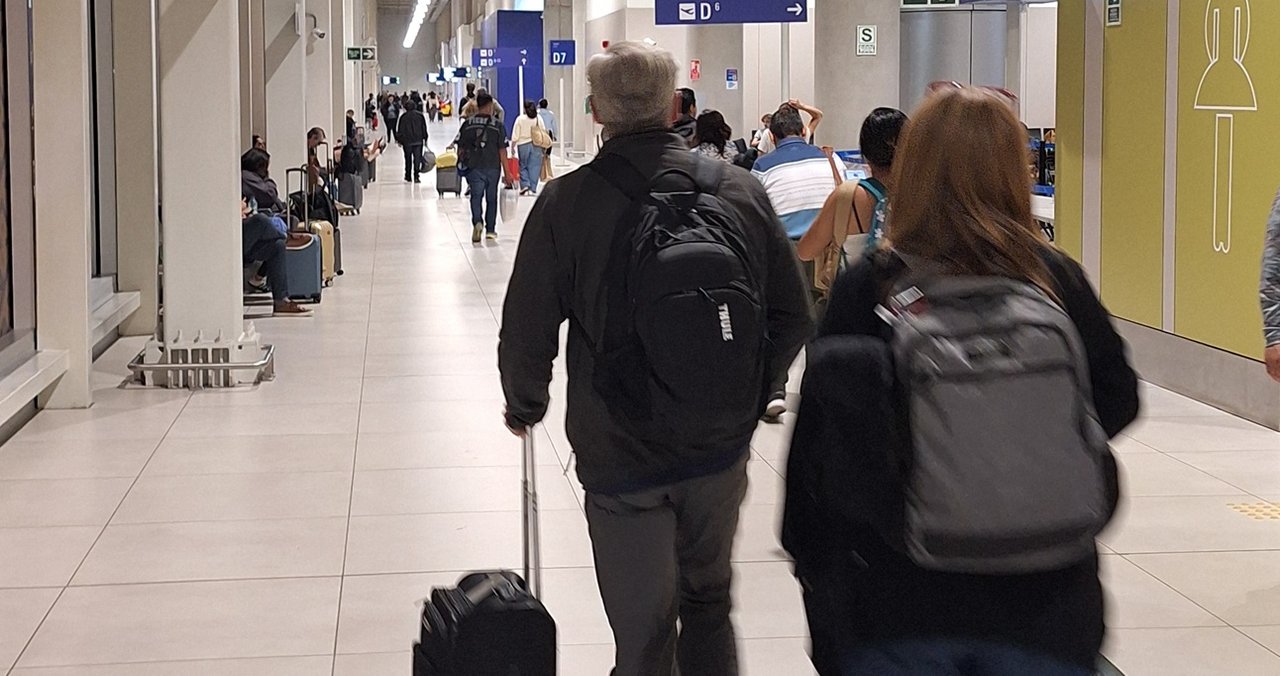 El tráfico aéreo de pasajeros creció 13,5% en Latinoamérica en febrero