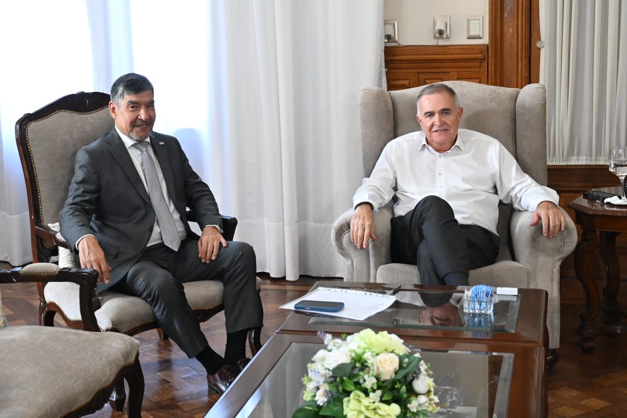 Jaldo y Acevedo coordinan ayuda al Cottolengo Don Orione tras el freno de fondos de la Nación