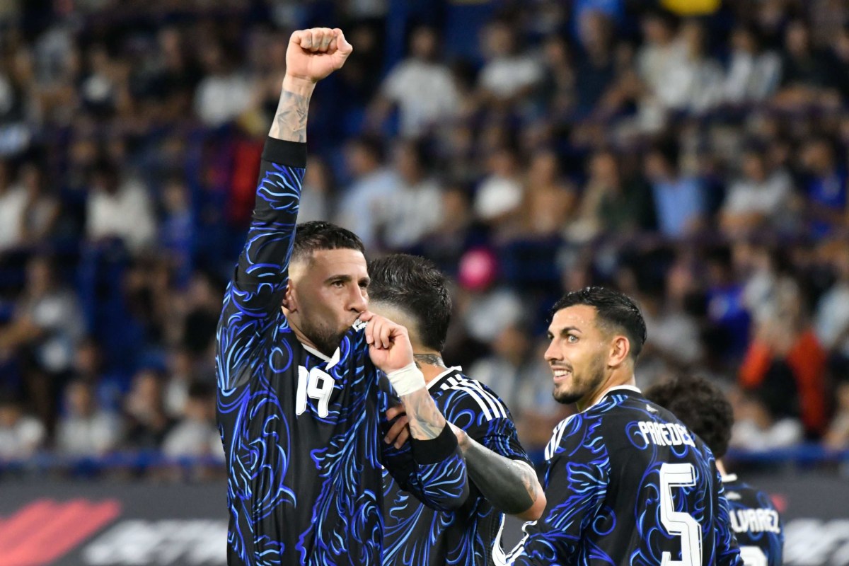 HEyInlCa4AAt-I3 (1).jpg