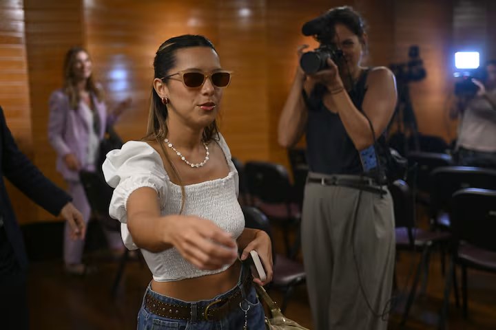 Tras pagar 18.500 dólares, Agostina Páez podrá volver al país