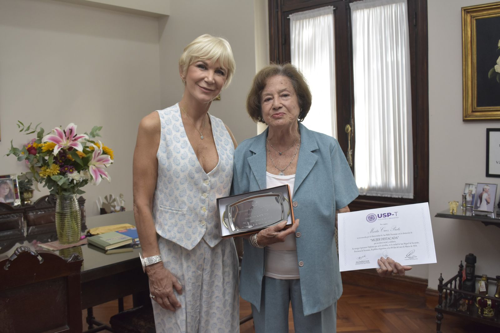 La Universidad San Pablo-T distinguió a Marta Cruz Prats, una de las fundadoras de la Fundación de Albergues Infantiles