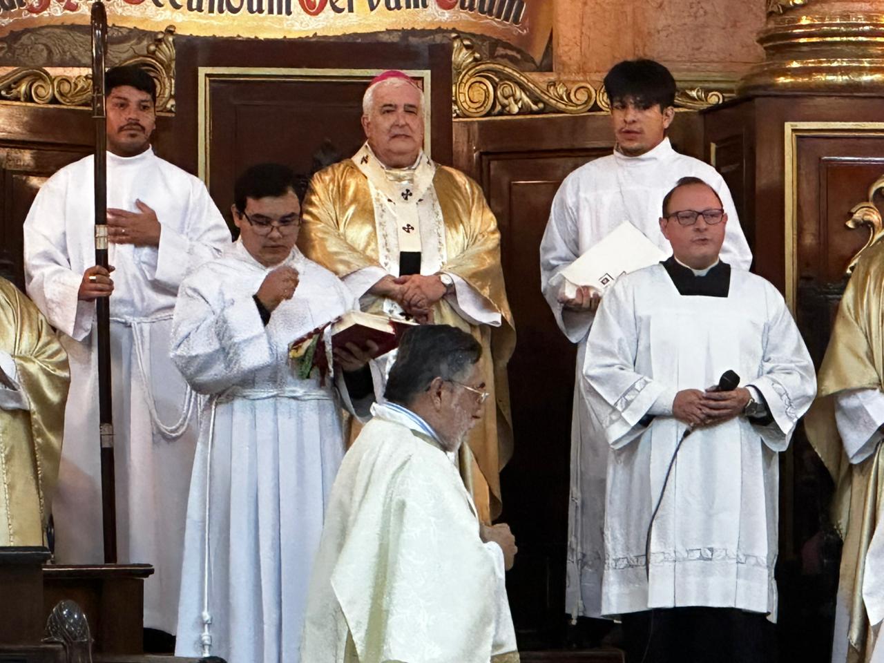 “La cercanía no es opcional”: el mensaje del arzobispo a los sacerdotes en la Misa Crismal