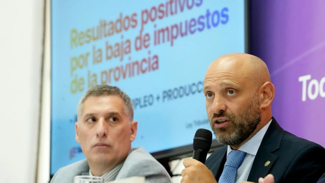 Santa Fe impulsa un “trueque fiscal”: empresas suman empleados a cambio de reducir Ingresos Brutos