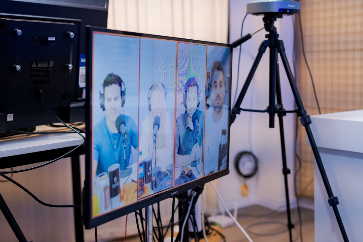 butti-9 (1).jpg butti-9 (1).jpg