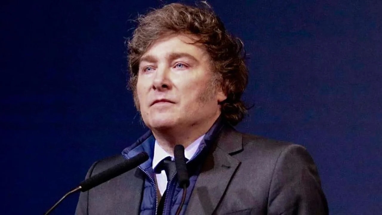 Investigación internacional revela presunta campaña rusa en medios contra el Gobierno de Javier Milei