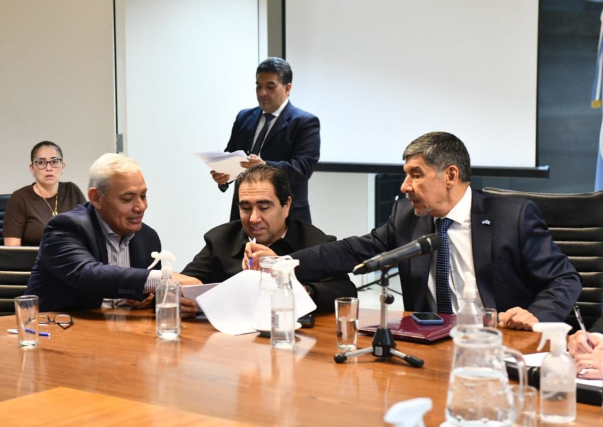 LABOR PARLAMENTARIA 9 DE ABRIL 1.jpeg