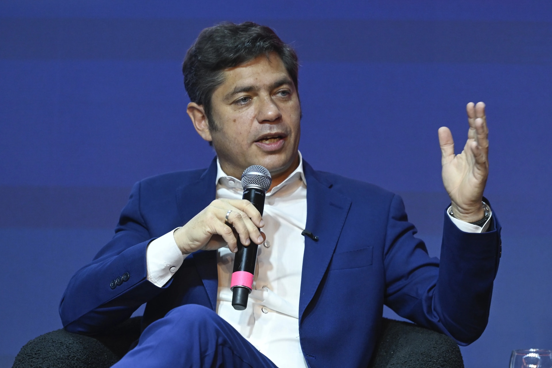 El gobernador Axel Kicillof viaja a España en busca de financiamiento y cooperación política