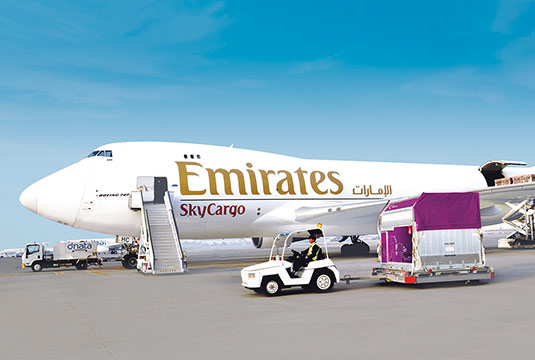 Impacto en la logística nacional: la aerolínea Emirates podrá realizar vuelos de carga exclusivos dentro de Argentina