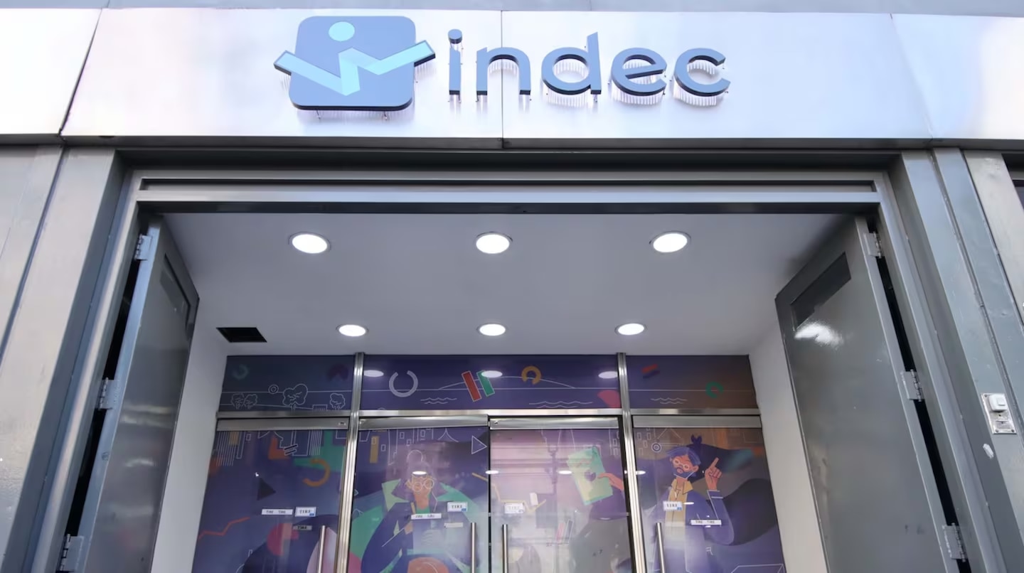 El INDEC informó superávit “histórico” de U$S  2.523 millones en la balanza comercial 