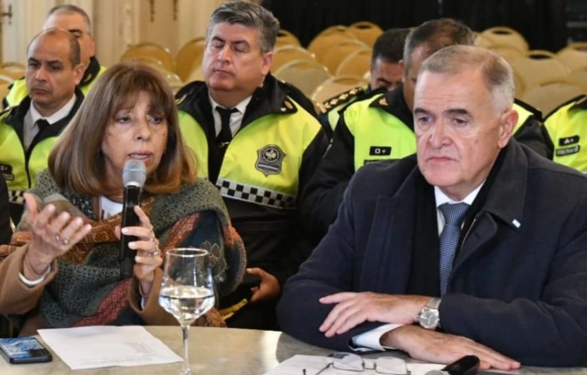 Mientras Jaldo exige prisión para los estudiantes que porten armas, Educación apela a una "perspectiva pedagógica evitando respuestas punitivas"