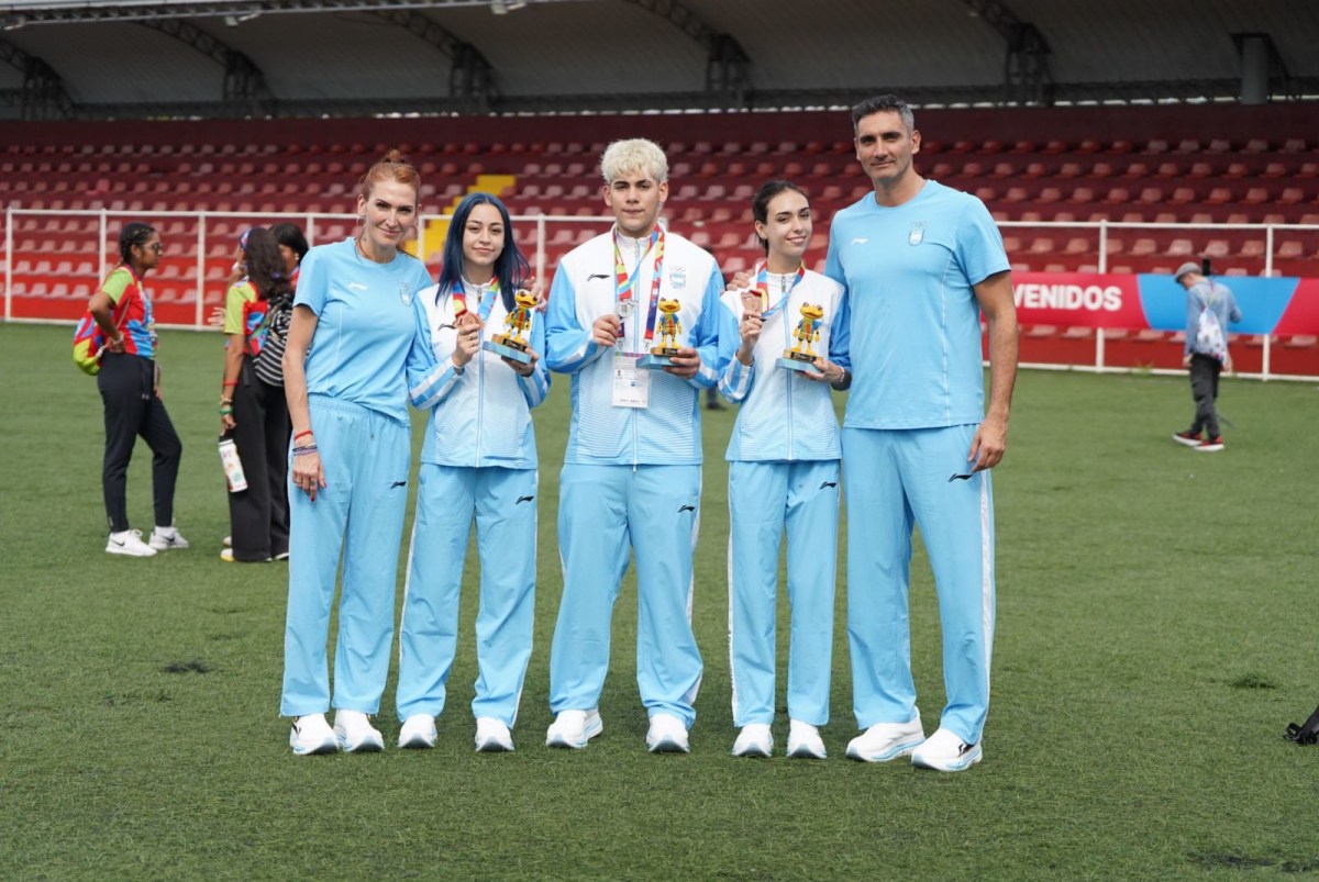 HGnin4dXQAASXwH.jpg HGnin4dXQAASXwH.jpg