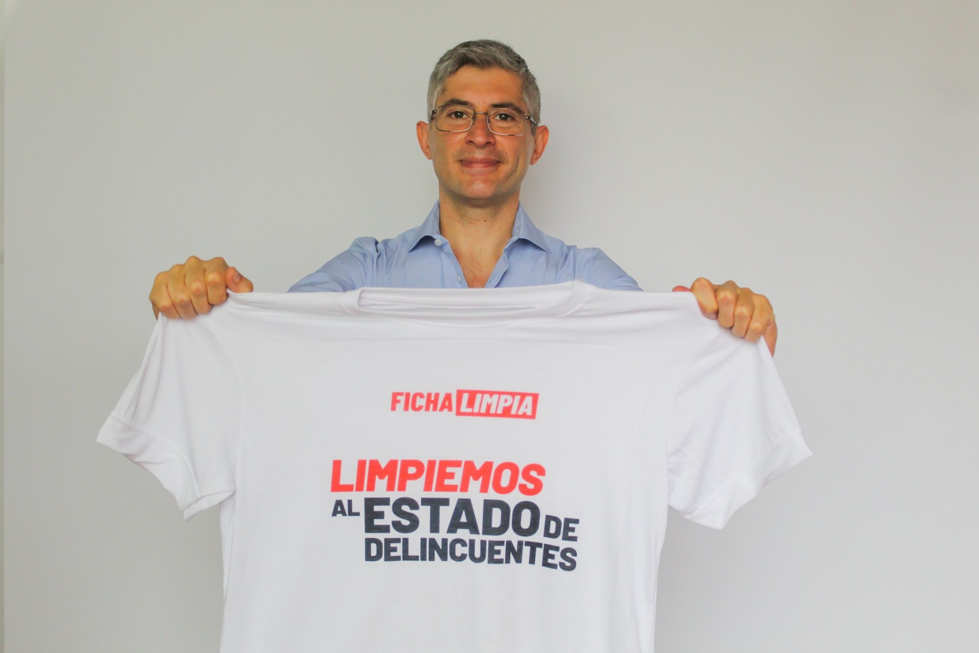 "La aprobación de Ficha Limpia es un triunfo de la sociedad", expresó Canelada