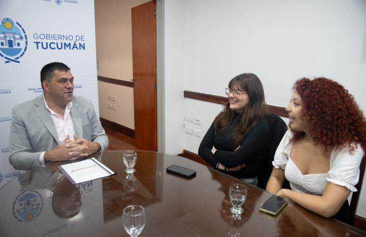 El Ministerio de Obras Públicas integra a estudiantes de la UNT para potenciar la comunicación institucional