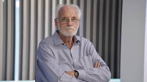 "Hablar de cambio de tendencia a partir de una sola observación está más cerca de la poesía que del análisis económico"