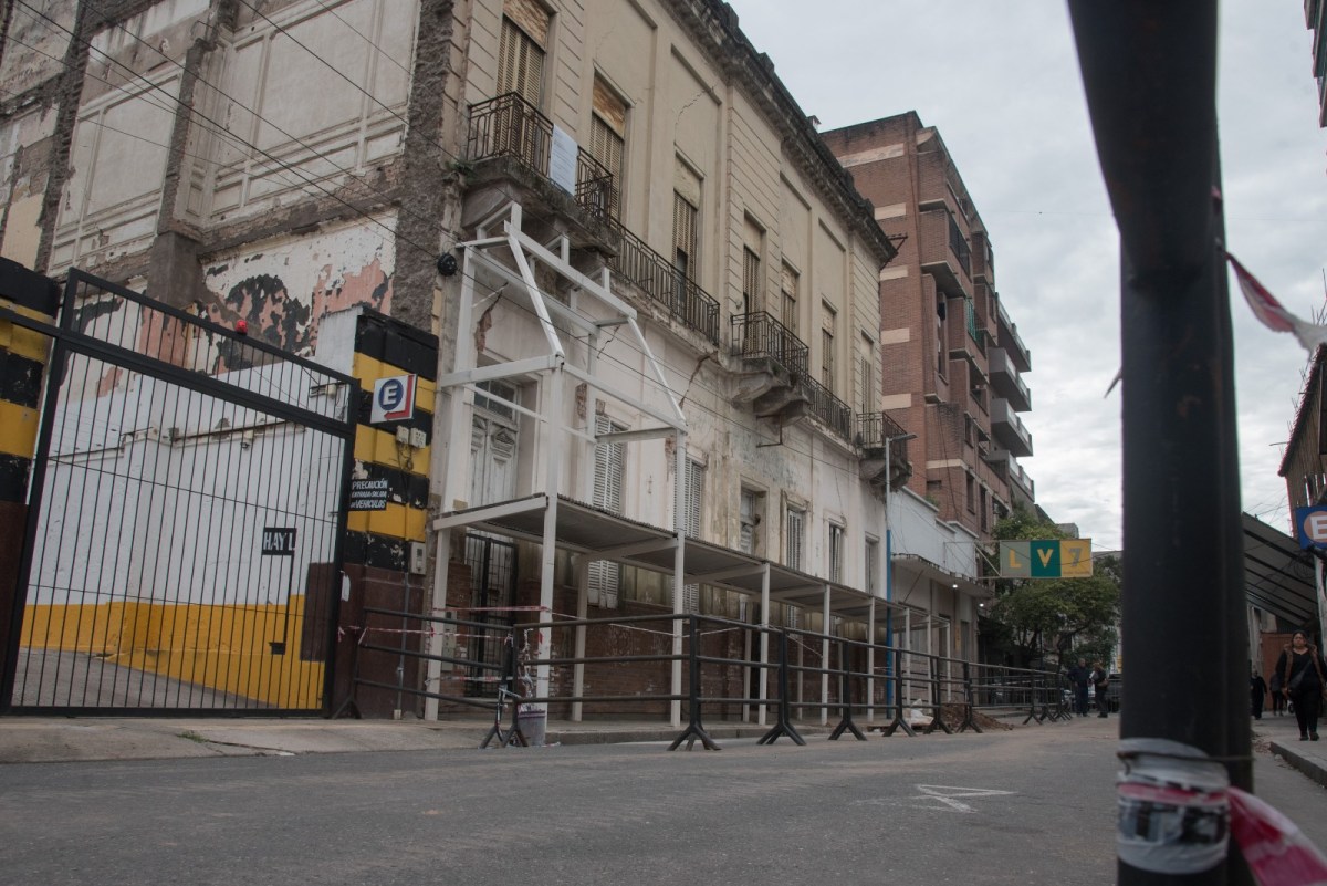 Operativo preventivo en calle Mendoza al 200.jpeg Operativo preventivo en calle Mendoza al 200.jpeg