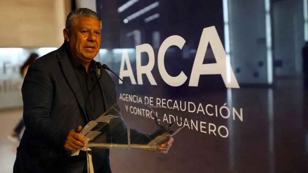 El Gobierno amplió la denuncia contra "Chiqui" Tapia y Pablo  Toviggino: se los acusa de integrar una asociación ilícita
