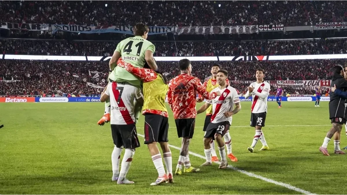 El Monumental vivió una noche de película: River clasificó a cuartos de final tras vencer a San Lorenzo por penales
