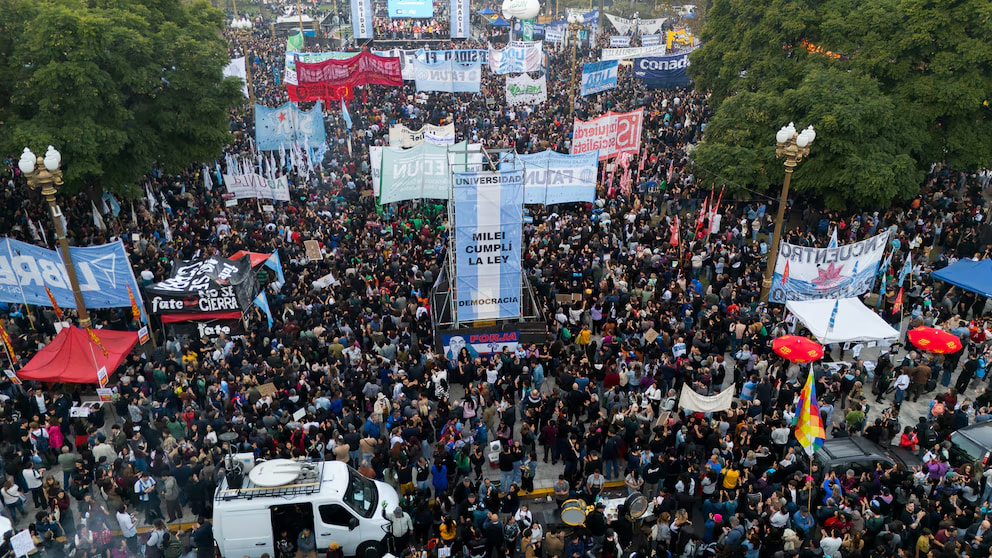 marcha1.avif