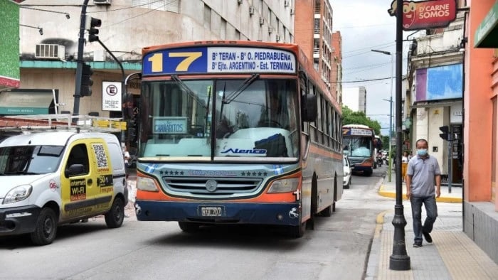 Jaldo oficializó otro subsidio de $ 700 millones para el transporte y la asistencia superó los $ 7.600 millones en abril