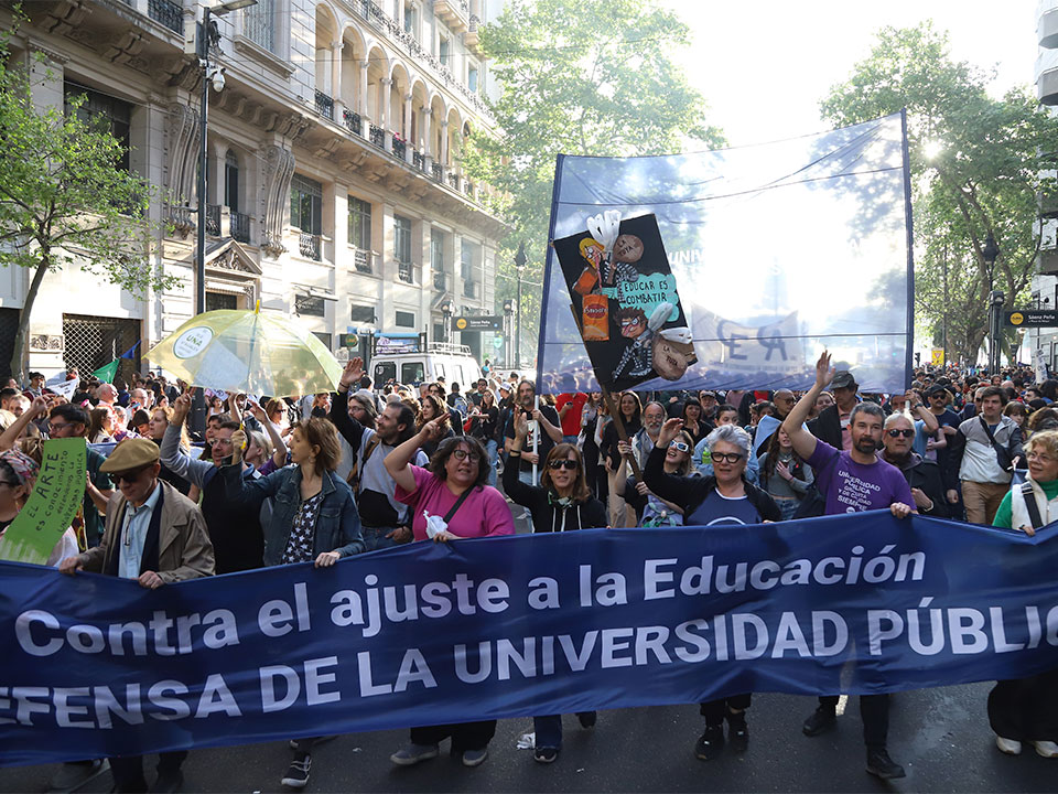 MARCHA FEDERAL.jpg MARCHA FEDERAL.jpg