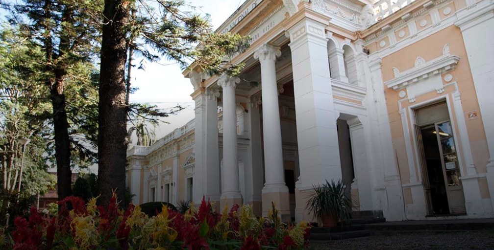 Cabrera y Abdala presionan a la Junta Electoral para que no suspenda la Asamblea y los proclame rectores