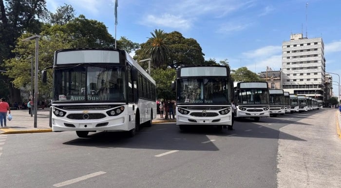 Otros seis meses de gracia para que las empresas de ómnibus paguen las 100 unidades adquiridas por la Provincia